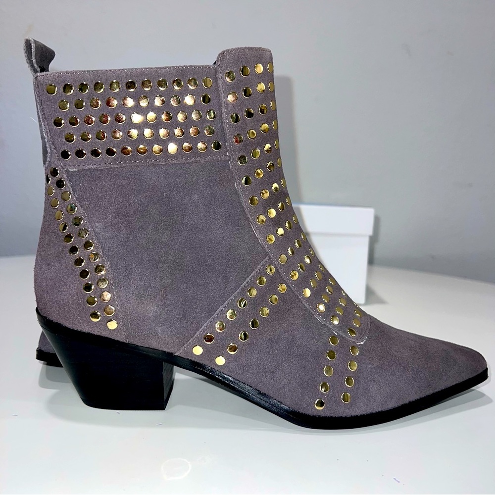 CECELIA NY Jayne Slate Studded Booties Size 11